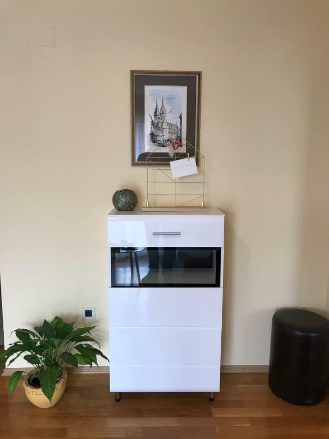 Deluxe Apartment Dora With A Private Parking, Terrace And See View Rijeka Exteriör bild